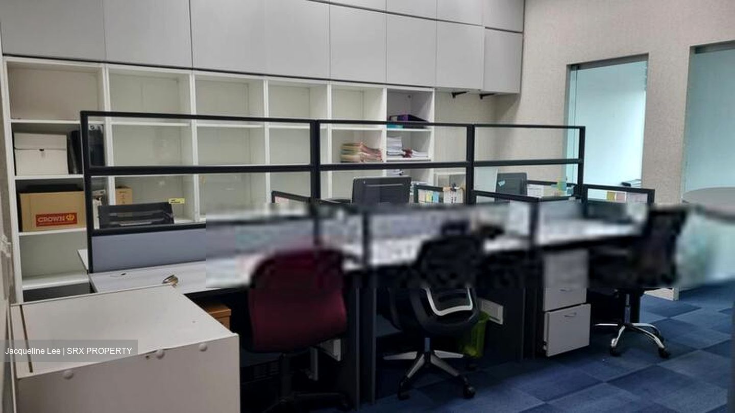 Arc 380 (D8), Office #452255751
